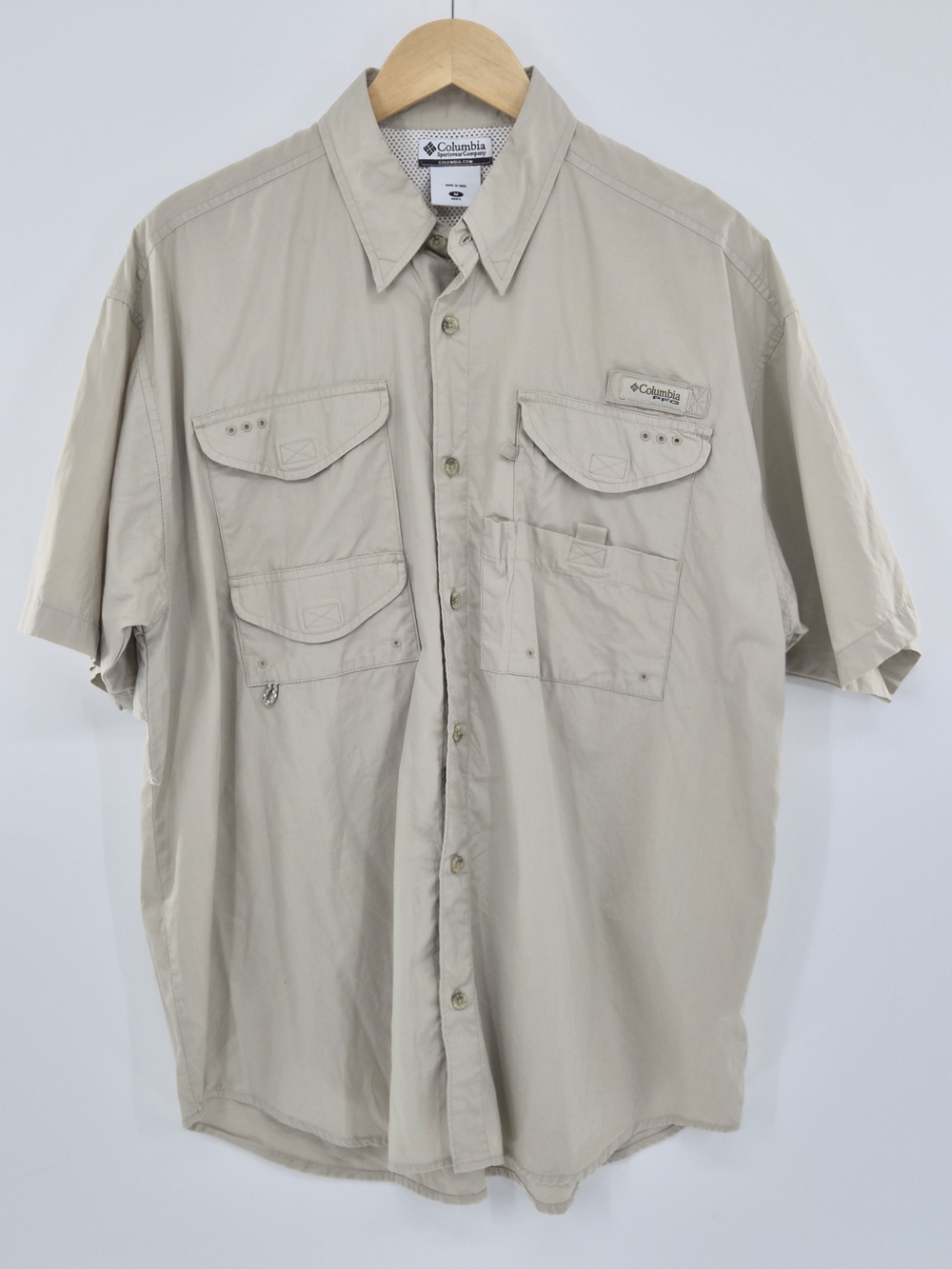 Columbia PFG Fishing Shirt Mens Med Beige Vented Outdoor Hiking Camping Gorpcore